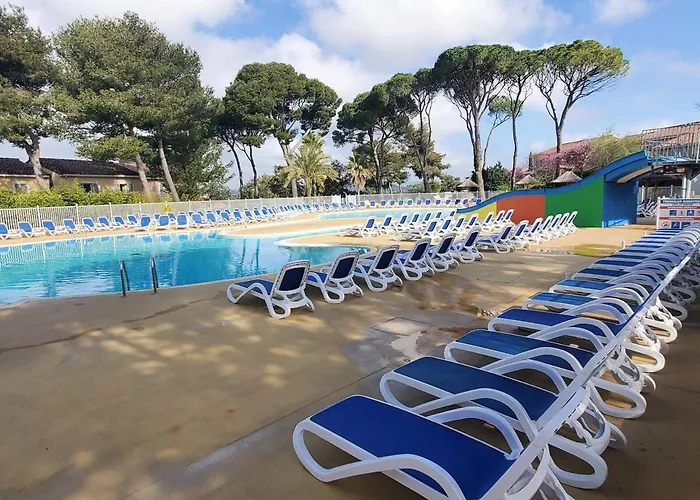 Belle Petite Maison En De * Calvisson